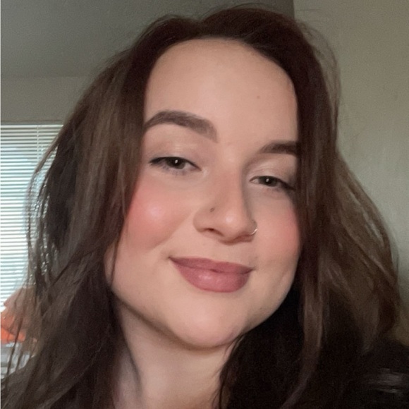 Meet your Posher, Callista - Picture 1 of 1